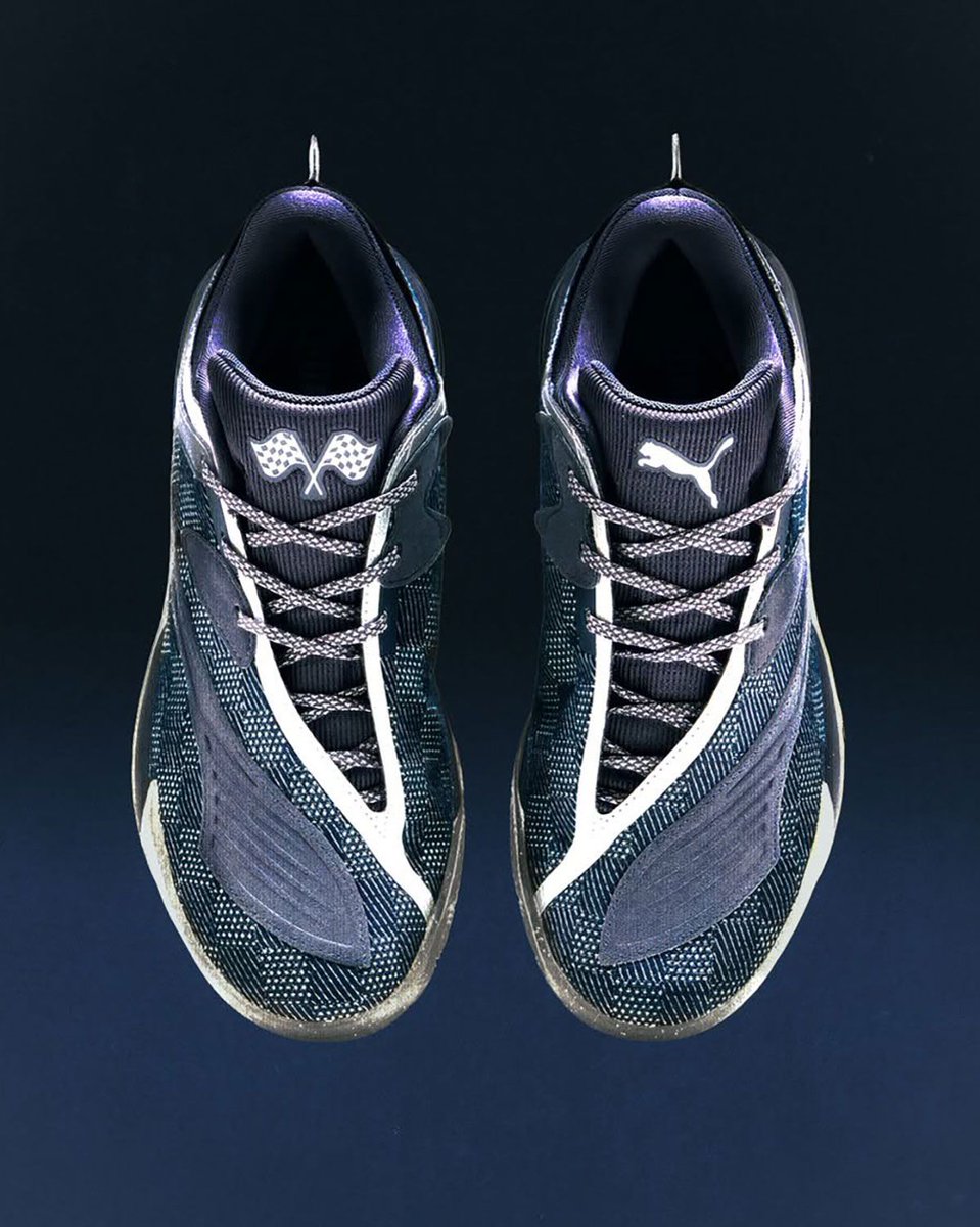 SneakerNews's tweet photo. Chris Brickley has unveiled his PUMA All-Pro Nitro 2 "Race 2 Evolve" 🏁 🏎️

Dropping in November 🗓️ 

Our full breakdown >> https://t.co/eQeYo5ENJs https://t.co/NFUFPqOSCC