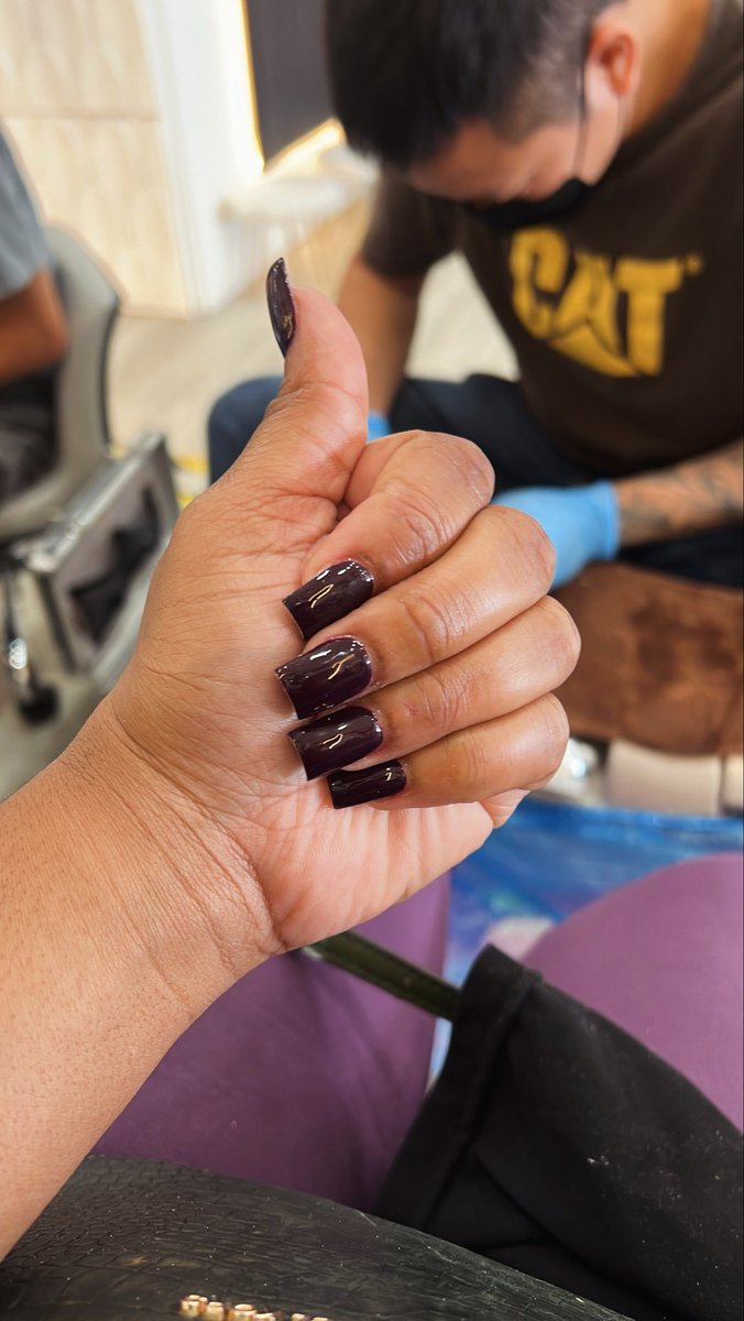 nellbell69247's tweet photo. I’m in love with my nails 🤭😍💜purple toes too https://t.co/Jjqhjo2LPB