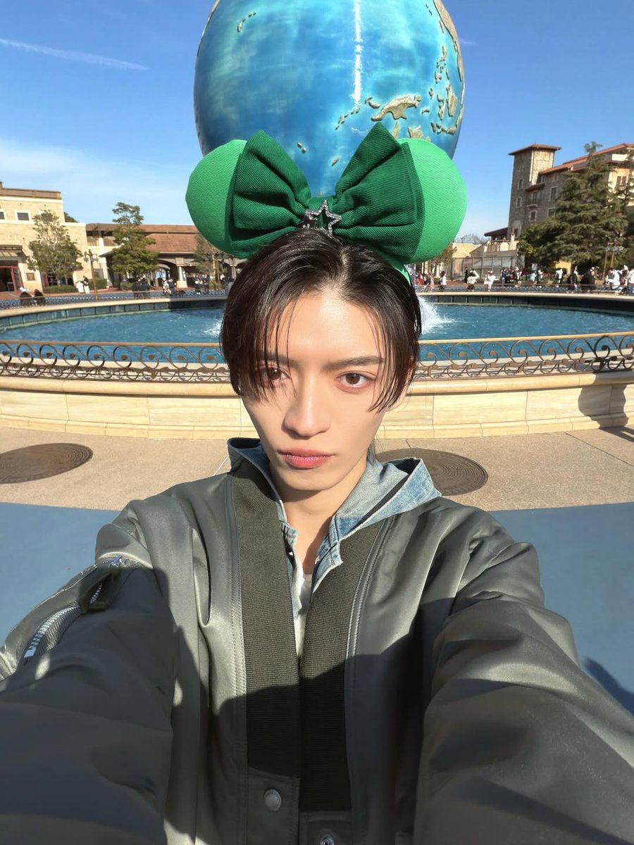 lucas_0896's tweet photo. 🏰🌋 https://t.co/AJHra8EpYA