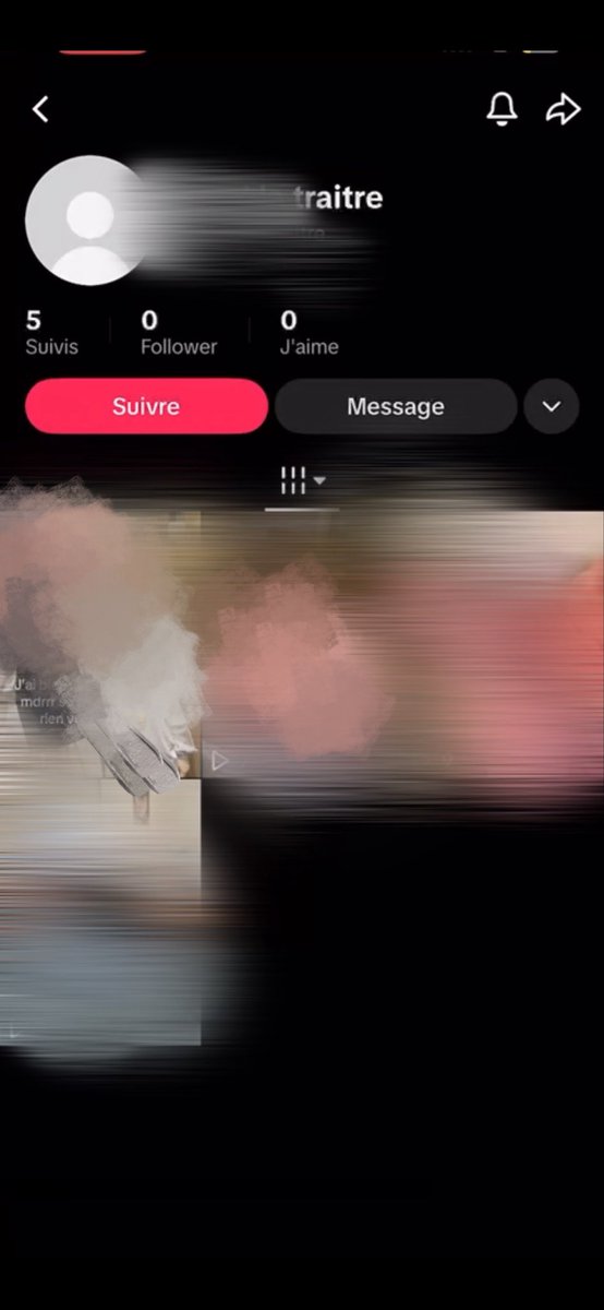 Knz_ab's tweet photo. 10/Aujourd’hui encore, il continue à détruire ma vie. Il crée des dizaines de comptes TikTok pour m’afficher et publier des vidéos de moi nue sur tiktok. Nous étions mariés et jamais je n’aurais imaginé qu’il utiliserait cette intimité contre moi. https://t.co/E84lCFuVRN
