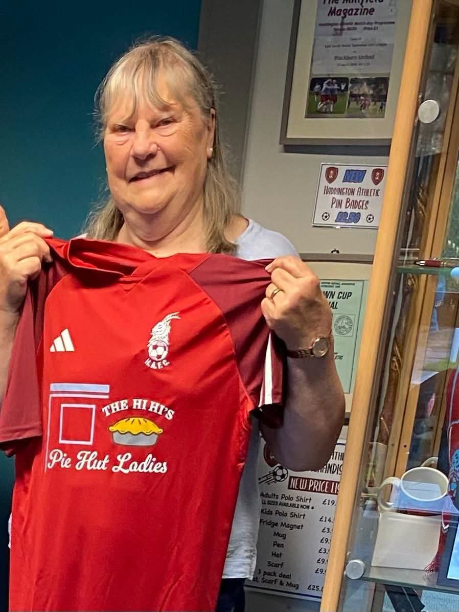 HaddAth's tweet photo. Happy Birthday Margaret Reid! 🎂

Margaret's been front of Millfield house for near forty years now - Hi Hi's piehut legend very greatly respected by all who know our home environment; hope on behalf of all with the club at heart she's enjoyed her day! https://t.co/yZdHSjzllY