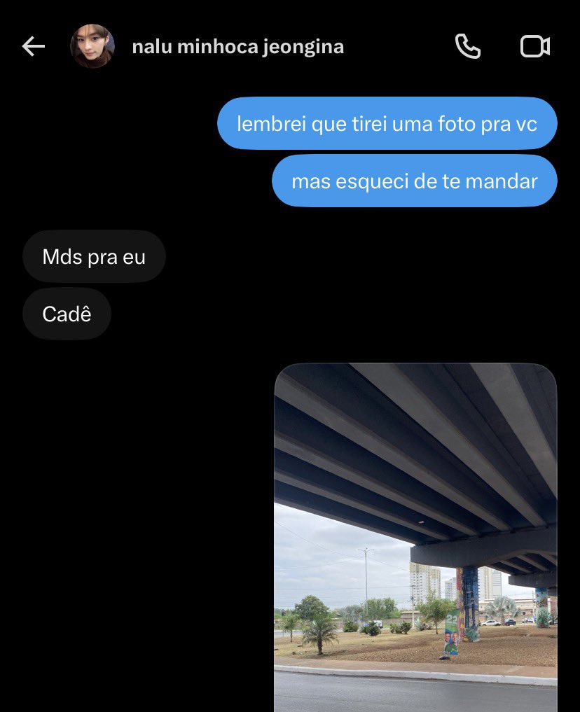 sauramika's tweet photo. muito bom ter amigas inteligentes https://t.co/ilqCDE3pks