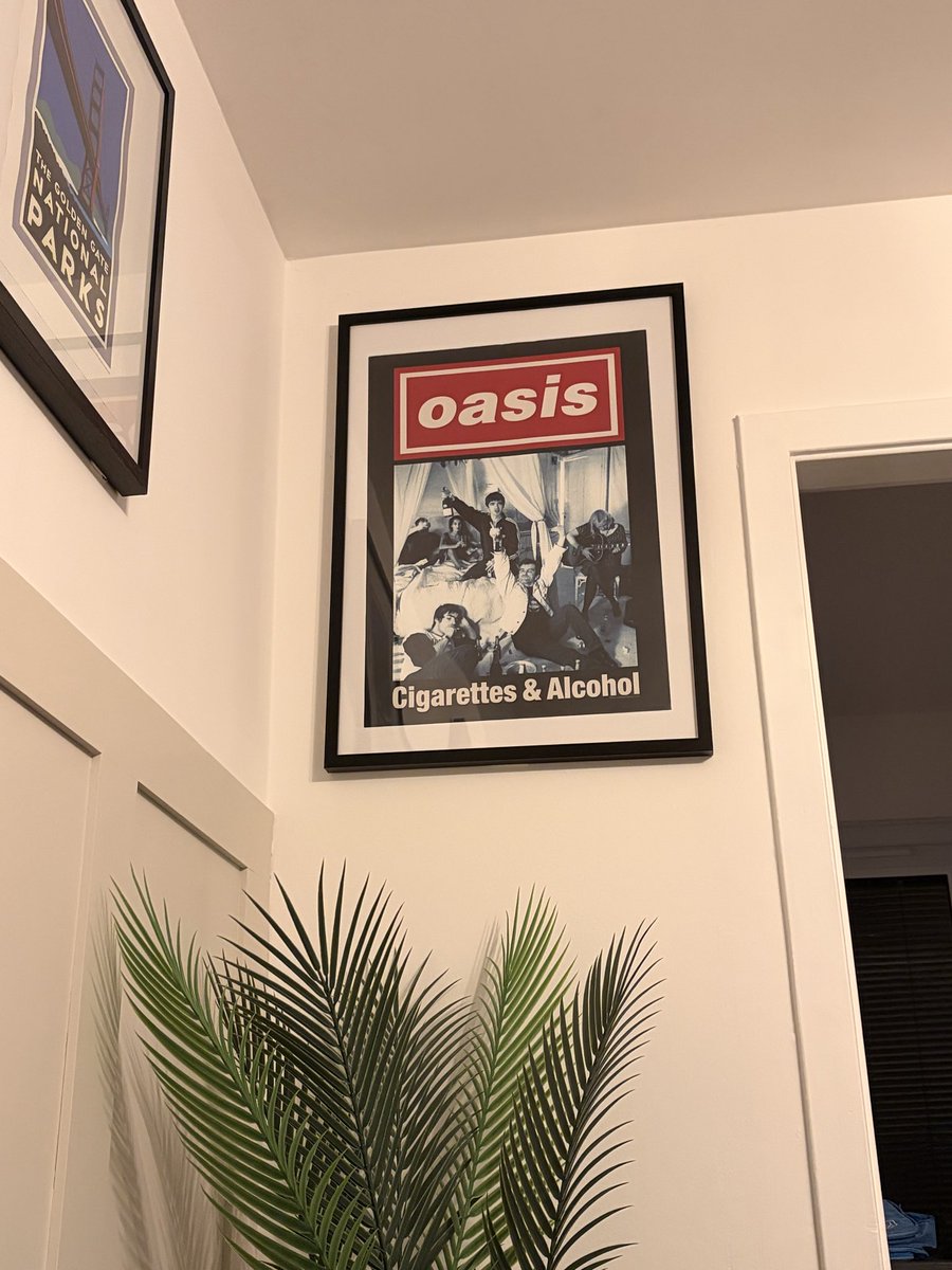 weecmurre's tweet photo. @liamgallagher help us out and send a bloody code https://t.co/VX1X49wnkX