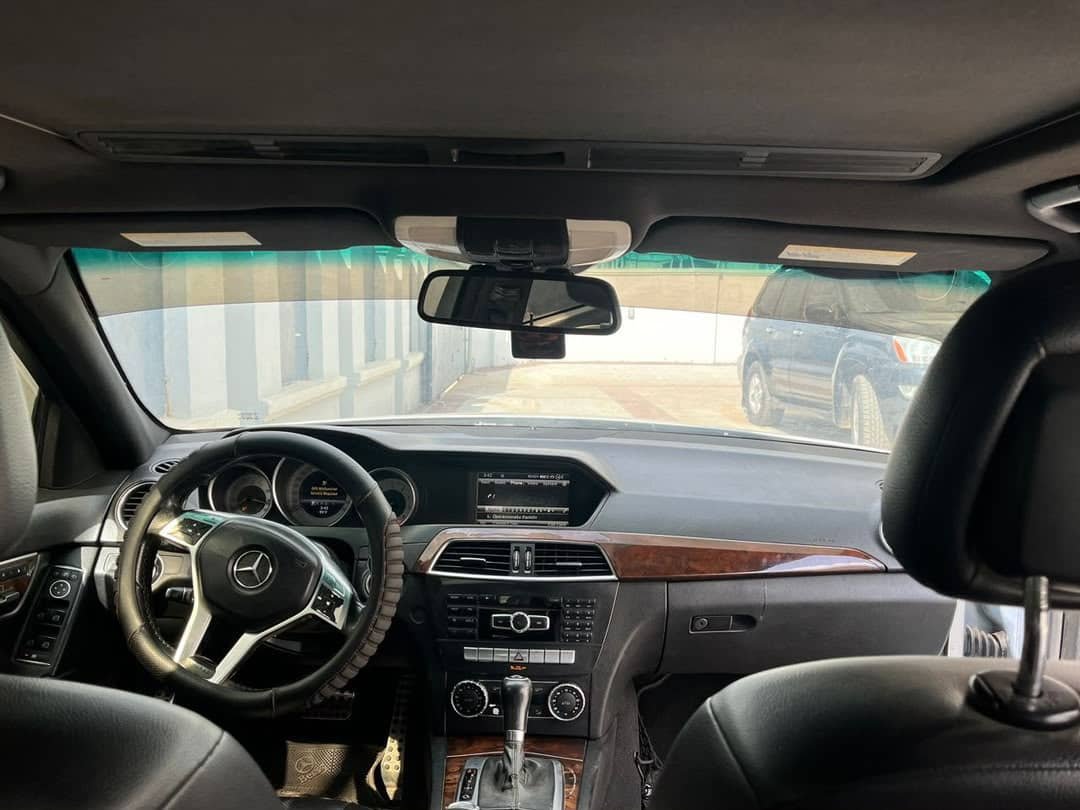 Psaater's tweet photo. Distress Extremely clean 2013 Mercedes c300 owner wants to pay rent 6.4m https://t.co/BKnqvWKykA