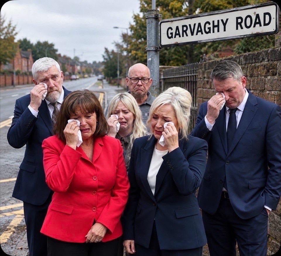 Cairnlodge1's tweet photo. This is the reaction from #SinnFein-#PIRA & #IRSP-#INLA over the #ParadesCommission's Ruling that the Orange Order can walk on #GarvaghyRoad, #Portadown
Get your πΏ in. The #Provos and the #INLA have a plan. π₯π₯ https://t.co/FwXzWj5omS