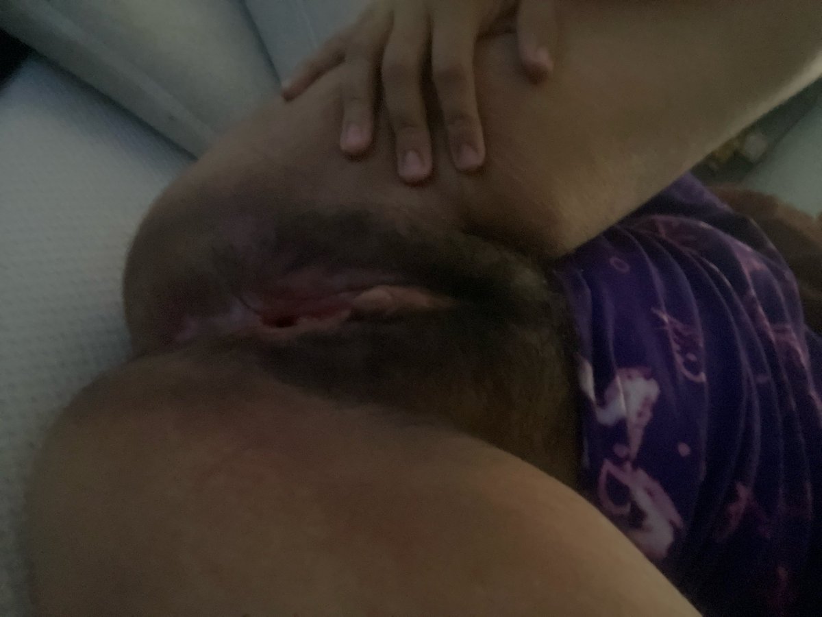 LarkAfterHours's tweet photo. jorkin before work!! https://t.co/jamAmfKFaU