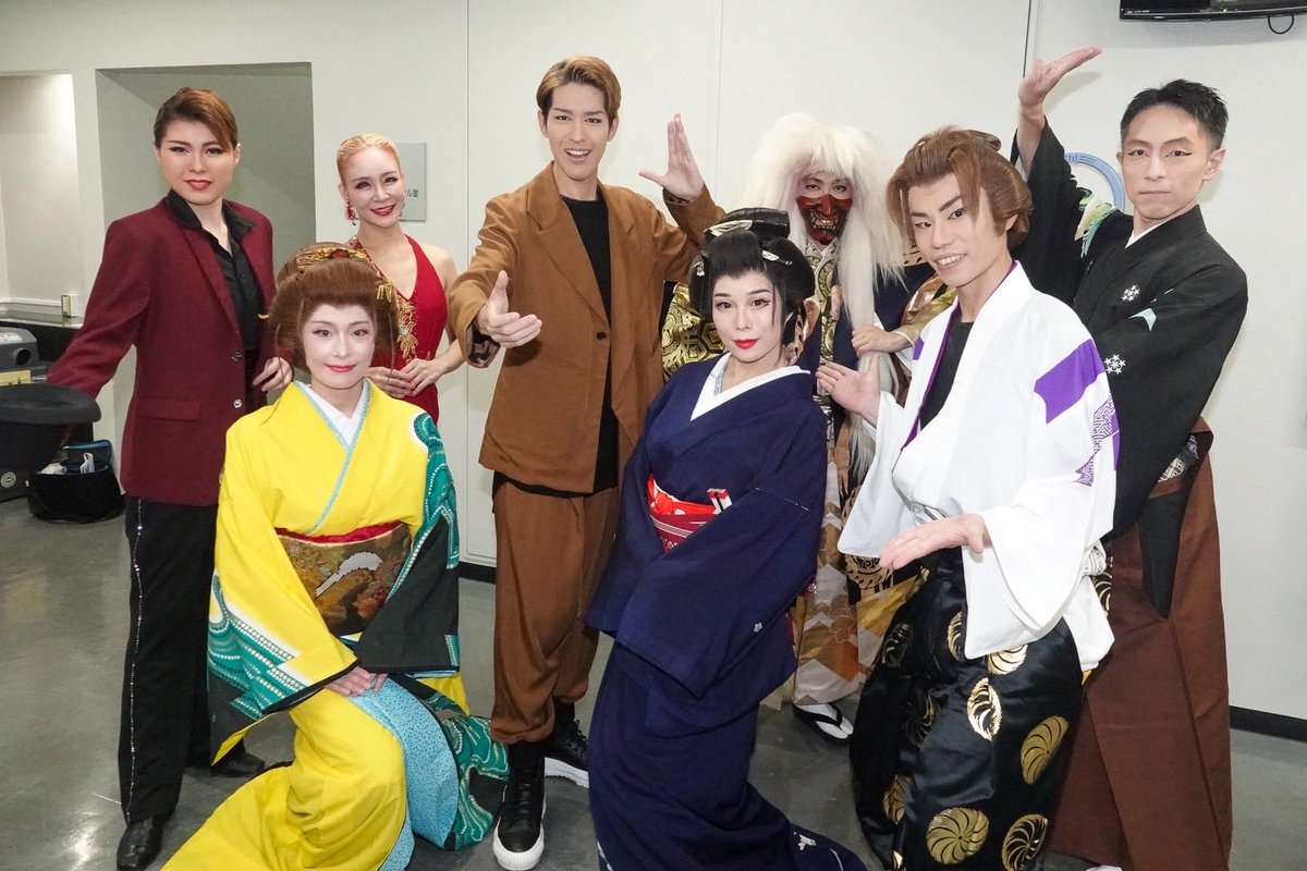 akanezawa's tweet photo. https://t.co/zDjDfmci78

JPNザ☆歌謡祭⇧⇧⇧
思いの詰まった記事にしてくださっています✨️✨️✨️
ステキなお写真も撮っていただきました！ありがとうございます✨️ https://t.co/AlaMmf2yS4