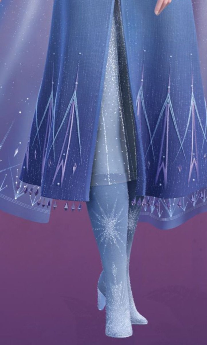 NokkRiderElsa's tweet photo. The details on Elsa’s Frozen 2 dress are actually so underrated. https://t.co/SfMwmxorfE