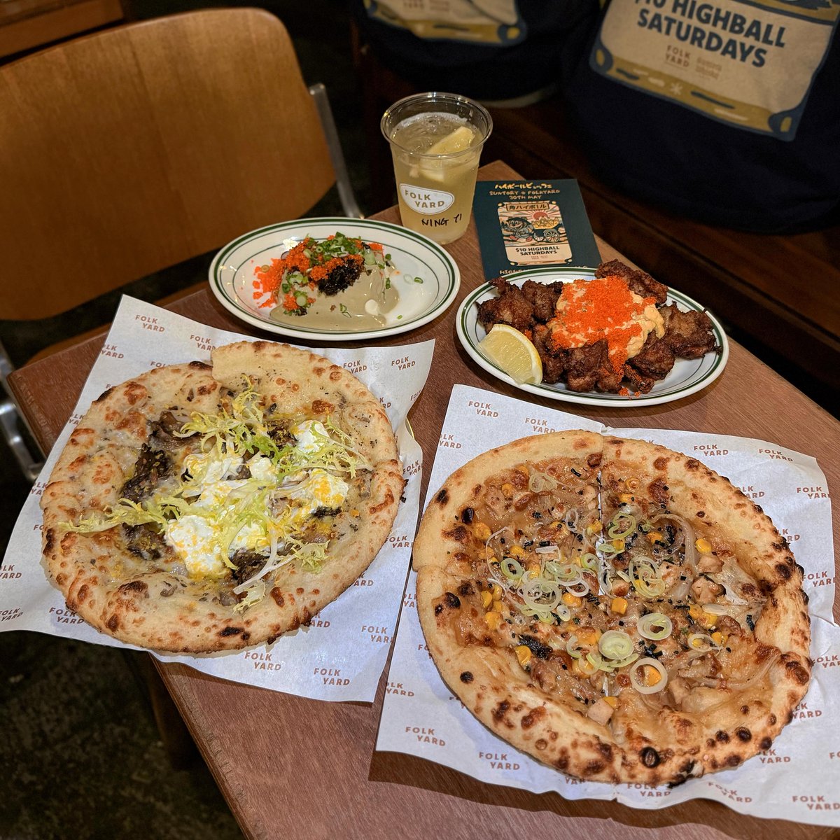 LynetteBoli5's tweet photo. Special menu for Folk Yard’s Suntory Whisky collab party at Upper Serangoon Road. The pizza crusts remain my favourite: fragrant, chewy and delicious. Highlights: Maitake Mushroom ($22) and rich, savoury Pitan Tofu ($12). Teriyaki Chicken ($20) was https://t.co/WulM2UobXu