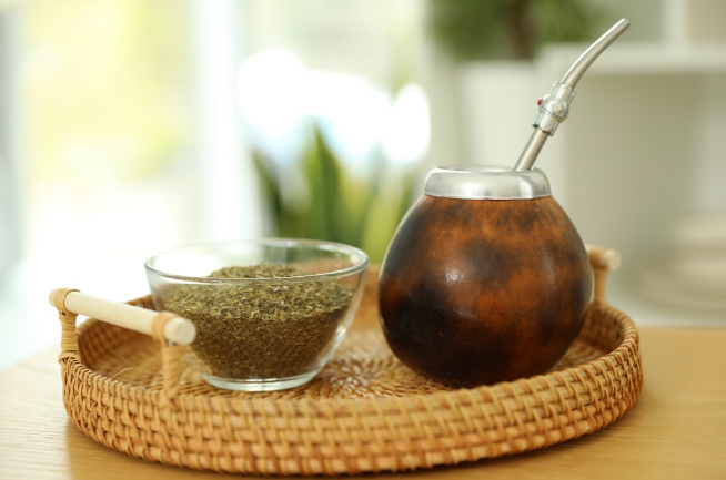 animalgourmet's tweet photo. 🤩Descubre qué es el mate, su fascinante historia, sus beneficios para la salud y la guía paso a paso para prepararlo y curar la bombilla como un experto.🧉🌿

https://t.co/2oBVz4RXF0

#Mate #Bebidas #Yerba #Animalgourmet https://t.co/JSZbBmhBw3