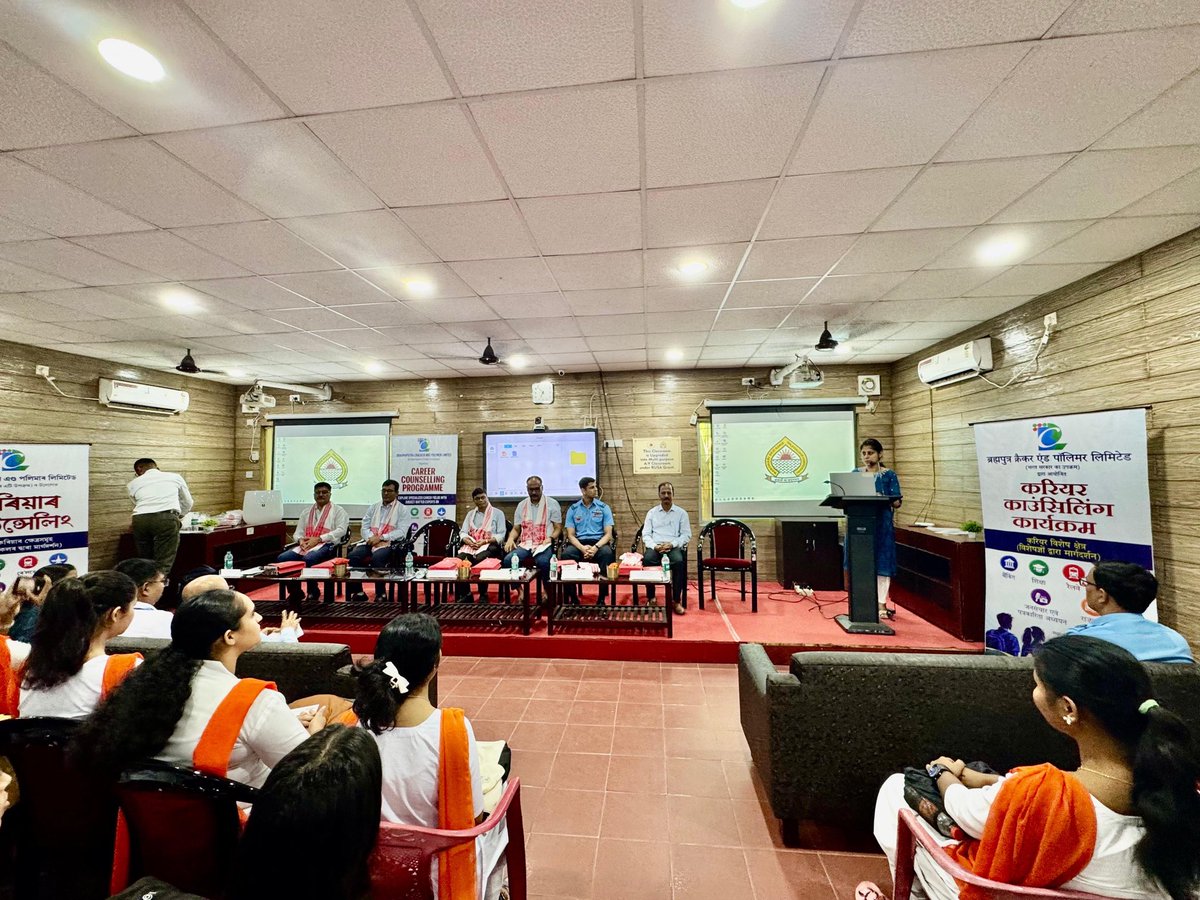 BCPLOfficial's tweet photo. As part of the ongoing Hindi Pakhwada 2026 (14–28 September 2026), BCPL organised a Career Counselling Programme on 25.09.2026 at MDK Girls’ College, with participation from students of DHSK Kanoi College, Dibrugarh College and MDK College.
#hindipakhwada
#hindifortnight https://t.co/ovyXC6FZNs