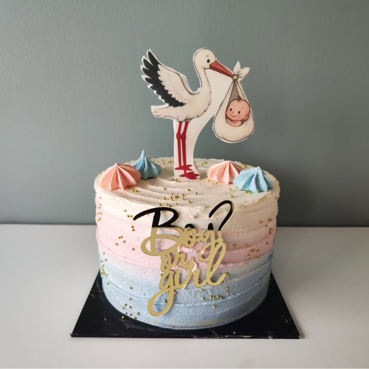 LuettaFuelt8w's tweet photo. Des gâteaux colorés et gourmands, riches en saveurs pour rendre vos anniversaires inoubliables. Renseignements et commandes au 07 71 68 91 99. https://t.co/CaUs8b1YHl