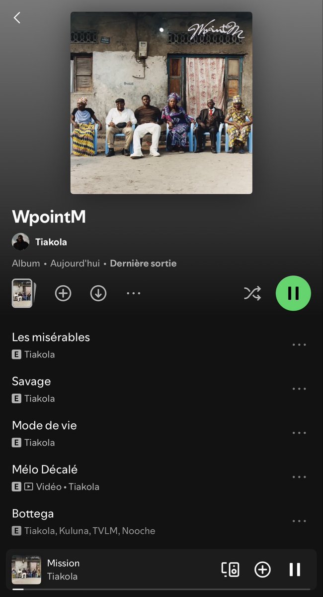 DossehLaFamine's tweet photo. LONGUE VIE À « WpointM » LE NOUVEL ALBUM DU REFRÈ @Tiakola_Meloo 

Retrouvez votre gars à l’écriture de « Mission » 🙌🏾 https://t.co/UKL5hAyluN