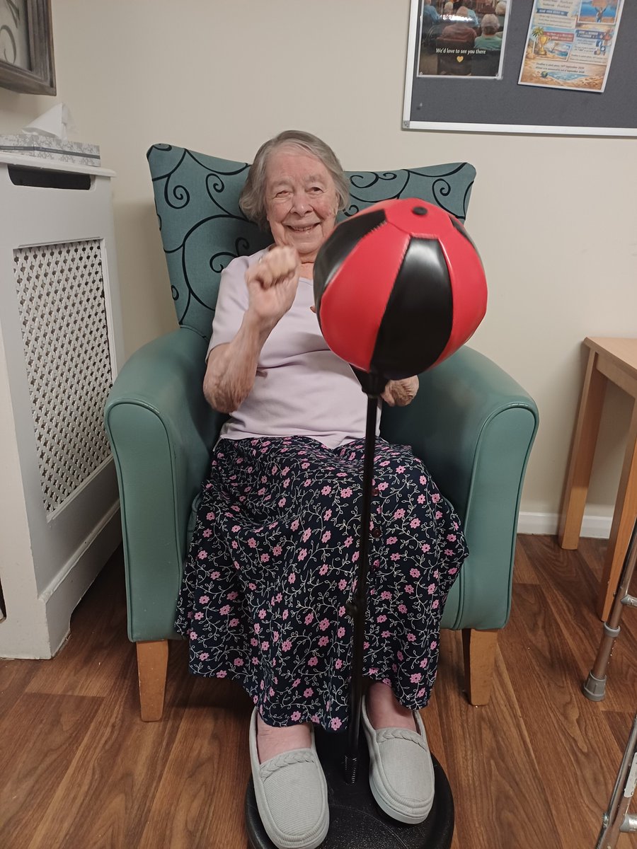 GorillaManFitn1's tweet photo. Seated boxing, big smiles and fantastic energy! 💪🥊

What a brilliant afternoon at Brantley Manor Care Home, getting active with the wonderful residents through a fun and engaging seated boxing session.

#SeatedBoxing #StayActive #NeverTooLate #KeepMoving #PositiveAging https://t.co/6s3pwkXPvD
