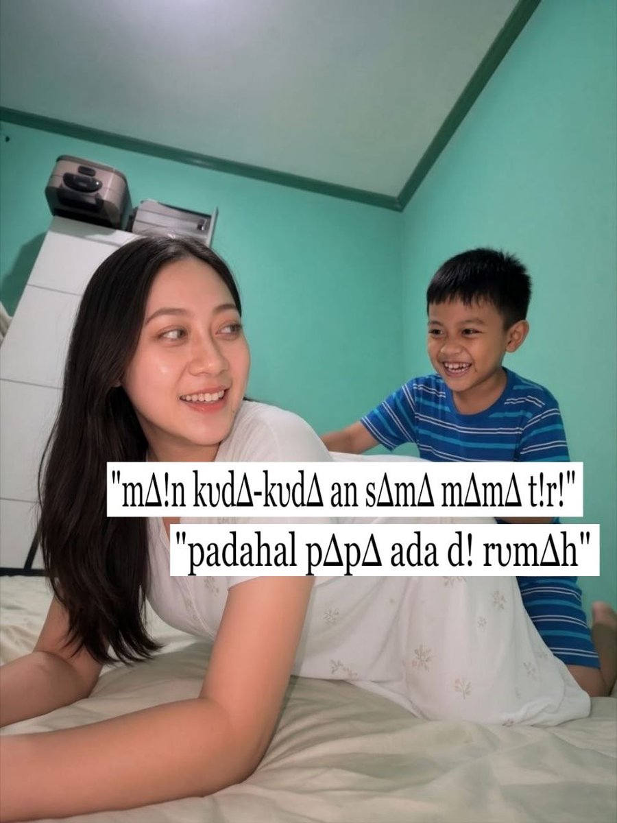 loilsy's tweet photo. Adek diajarin tante 
https://t.co/RGxCkrG0Kt https://t.co/qa1MqLyYZO