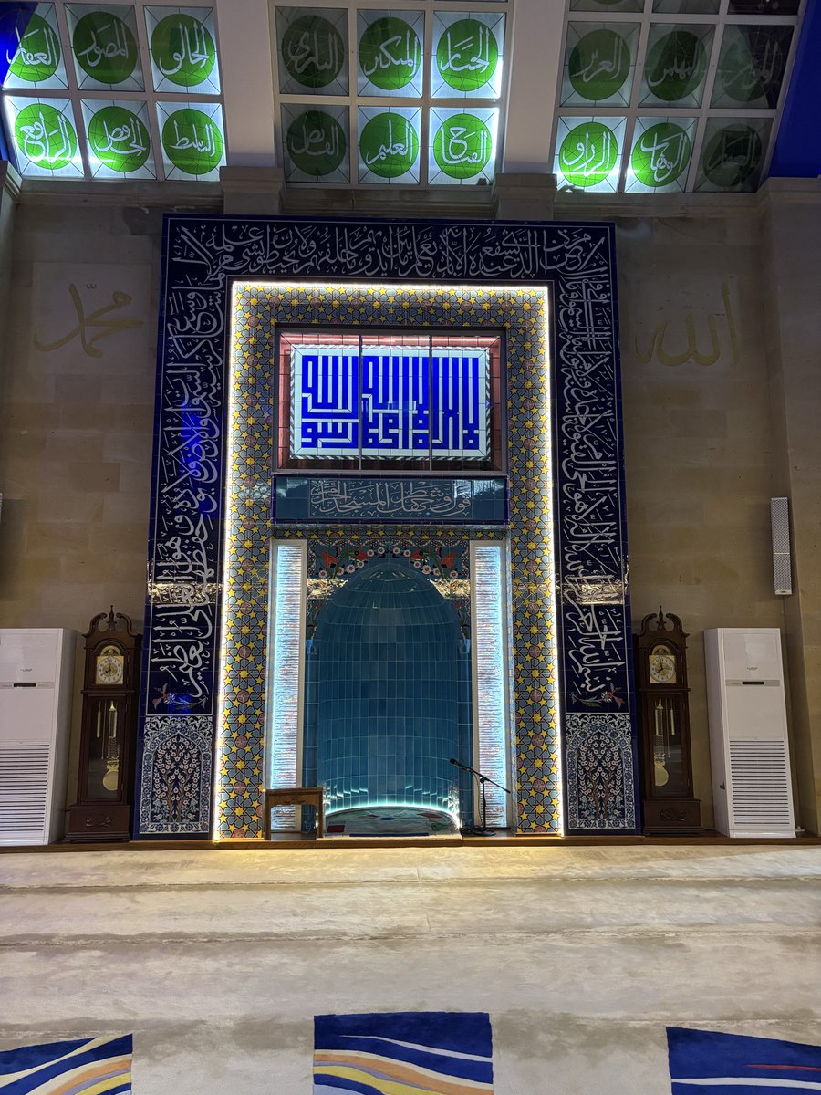 zubeyrdir's tweet photo. Enteresan bir cami :). Denizcilik temalıymış. https://t.co/UkjJ6KZ9o7