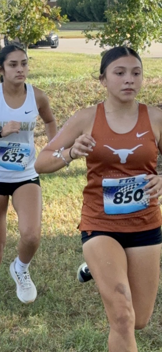 dobie_xc's tweet photo. Dobie Girls WIN 🏆
South Houston Invitational https://t.co/s8gN2gdCLU