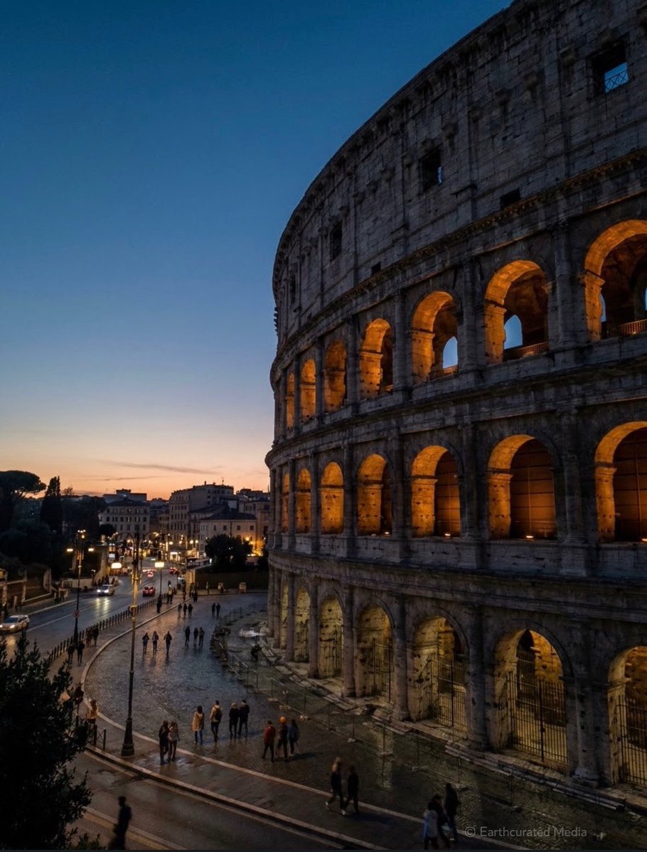 earthcurated's tweet photo. Some places make you stop talking for a minute and just look. 🇮🇹 https://t.co/01H5eh4yHl