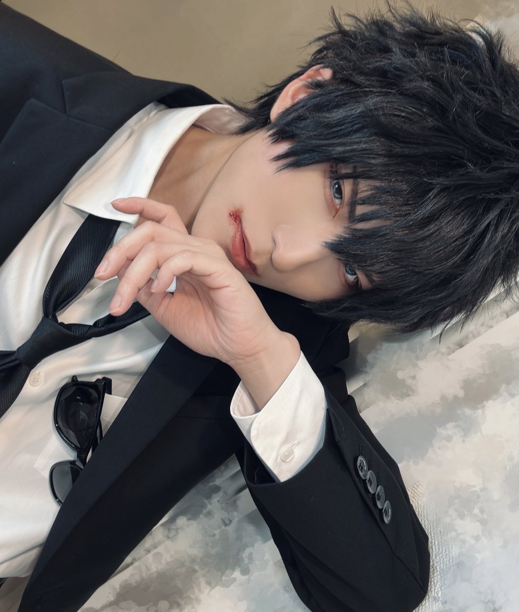 meika_Myself's tweet photo. ⚠︎Cosplay ⚠︎ 血糊 ⚠︎

家に余っていた血糊を減らすべく頑張ってみたのですが、使い場所に迷い…全く減らすことができませんでした……。
口元が限界でした……。 https://t.co/QCcygHpZGB