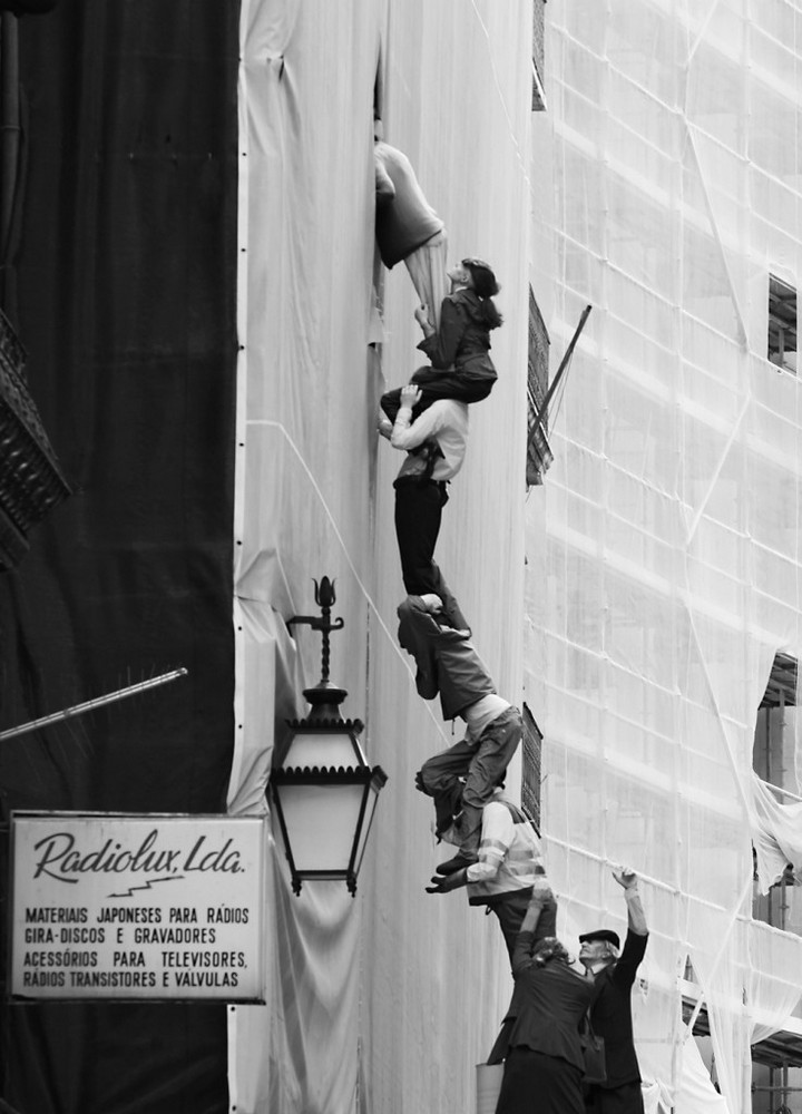 Chlodnyodcien's tweet photo. Lisbon Streets by Magdalena Szurek, 2010 https://t.co/K4cnmgr4ZK
