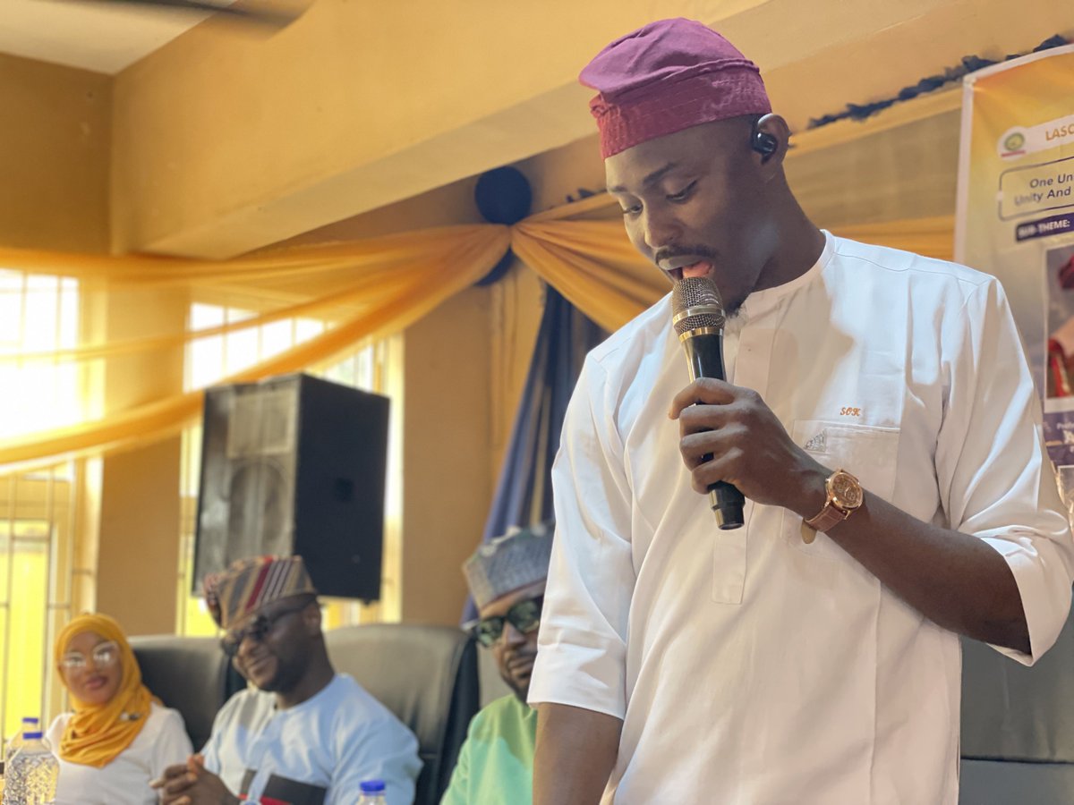 kappozino's tweet photo. Today, I attended the inauguration ceremony of the Lagos State College of Health Technology (LASCOHET) Students’ Union alongside our highly respected leader of students in Lagos, Comr. Agbabiaka Ahmed. The ceremony, which ushered in a new leadership for the student body. https://t.co/nd1NRbEPIq