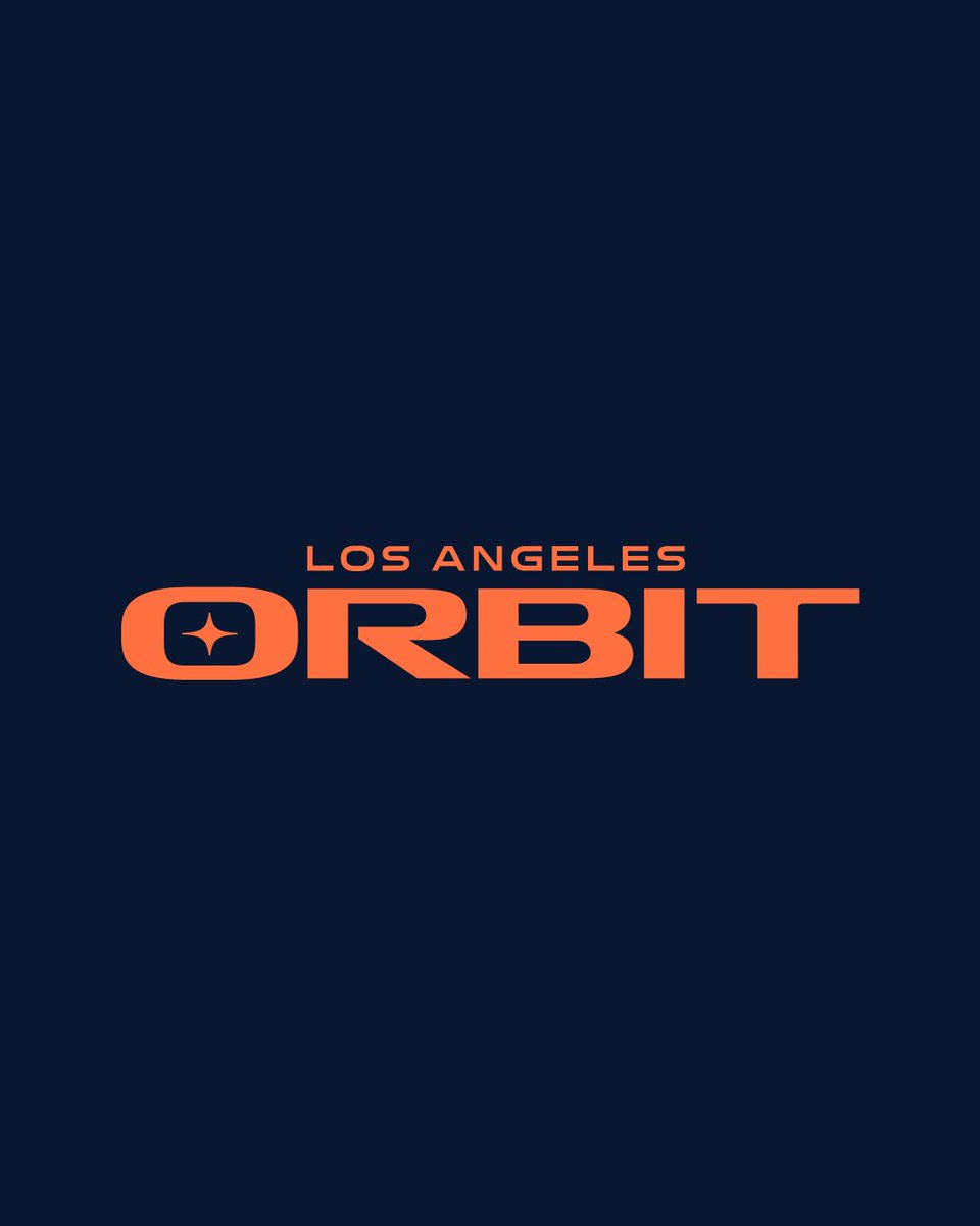 lovblosangeles's tweet photo. LA, WE’RE OFFICIALLY IN ORBIT ✨

#EVERYTHINGREVOLVESAROUNDHER https://t.co/Ifk8oXf5cJ