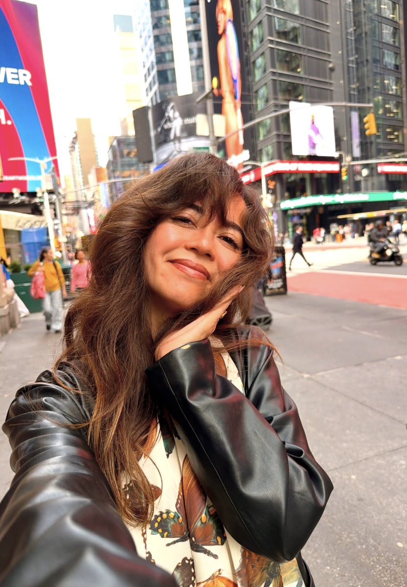 juanaxkd's tweet photo. It’s a great day when you wake up to a Maya post https://t.co/GCz4NGiVKp