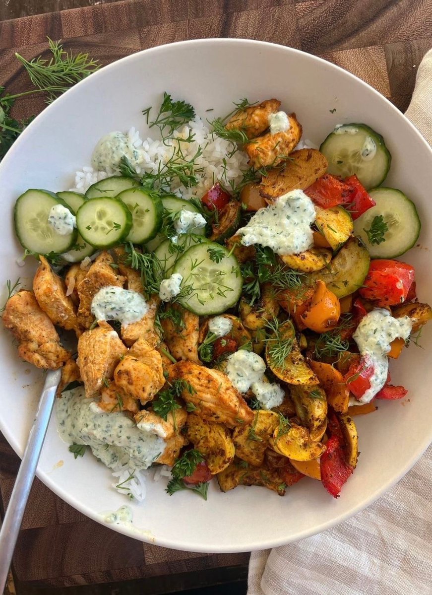 GntlemansGeek's tweet photo. Eat food that reflects the person you want to become. Eat clean. Eat healthy. Eat well. https://t.co/hm1Qw5Aanx
