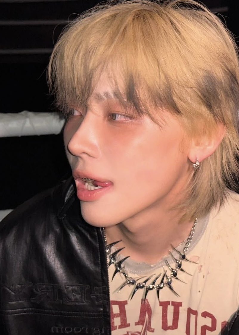 slayyyudai's tweet photo. Tá olhando O quer?
#LunéSelcaDay #LUNÉJidoriDay #andTEAM https://t.co/SS8e93nJbf