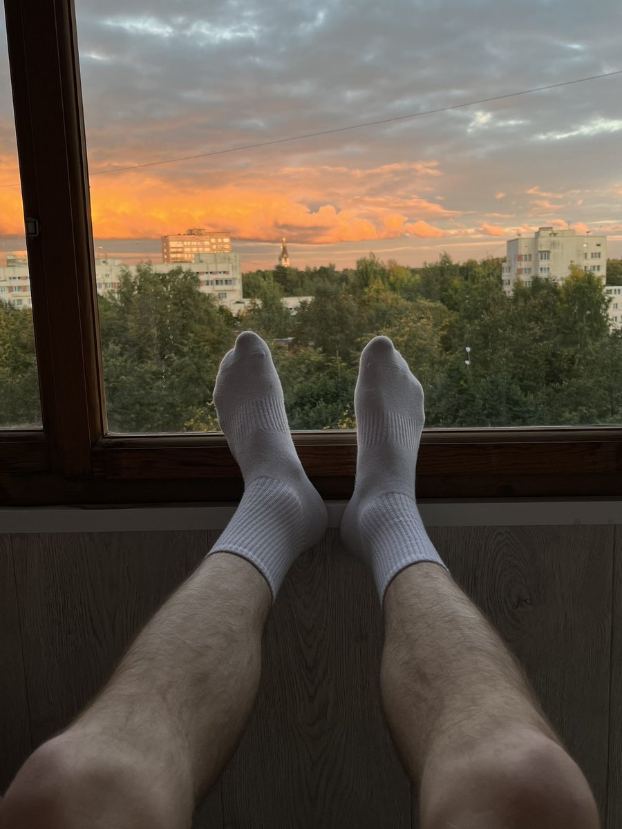 choobrik's tweet photo. sunset 🤤 https://t.co/9oY5qlUVX8
