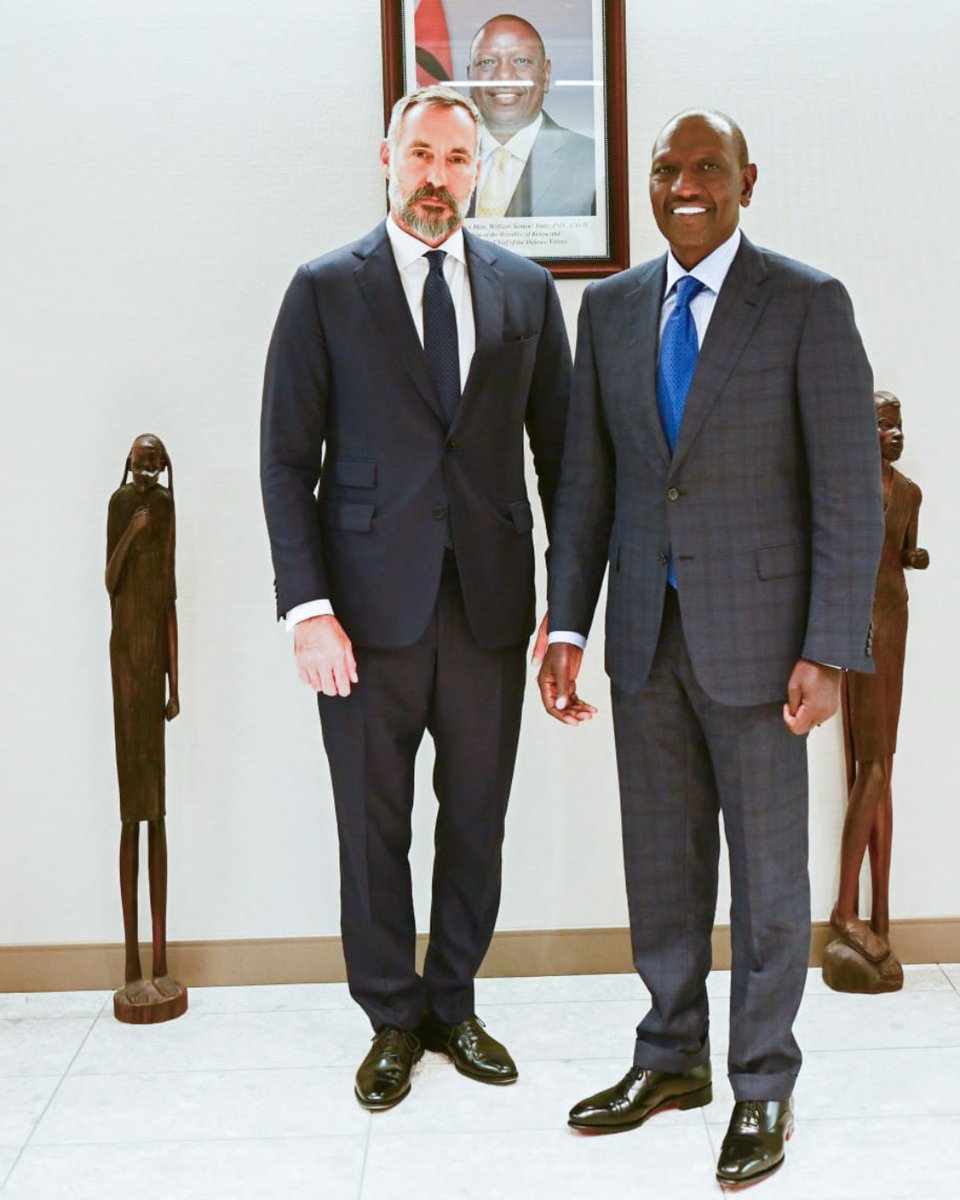 TheIsmaili's tweet photo. Mawlana Hazar Imam holds talks in New York
 
On the sidelines of the United Nations General Assembly in New York this week, Mawlana Hazar Imam held talks with the President of Kenya, His Excellency William Ruto. https://t.co/tCJDlvQCk0
