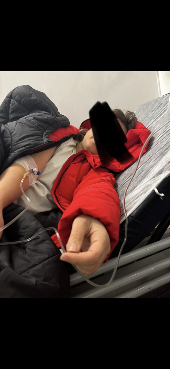 Denizkumsal2026's tweet photo. Aileler kontenjan hiç açılmadığı için 3-4 yıldır ayrı yaşamak zorunda. Sağlık özrü, can güvenliği ve aile birliği mazeretleri çözülmeli. @Yusuf__Tekin il emrinin yeniden değerlendirilmesini talep ediyoruz. #AilemiVerYusufTekin 👨‍👩‍👧🕊️🛑 https://t.co/qQTszm2Y2W