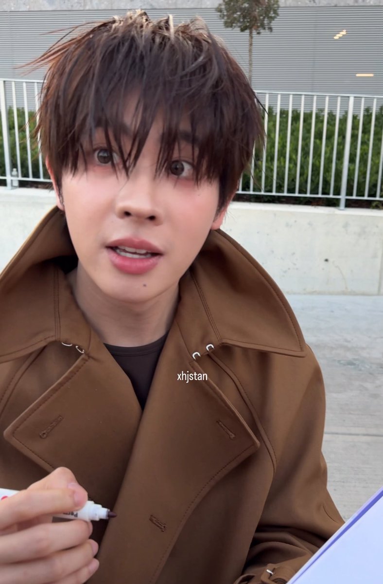 xhjstan's tweet photo. FIRSTONE’S BOBA EYES 😭😭😭🥺🤏🏻

TLE FIRSTONE AT MFW 2027 
Tle Matimun | Firstone Wannakorn

@firstone_wnk @DomundiTV 
#TLE_mtm #Firstone 
#MOSCHINO #TleFirstone
#MilanFashionWeek #MFW https://t.co/z1i6cEgFmZ
