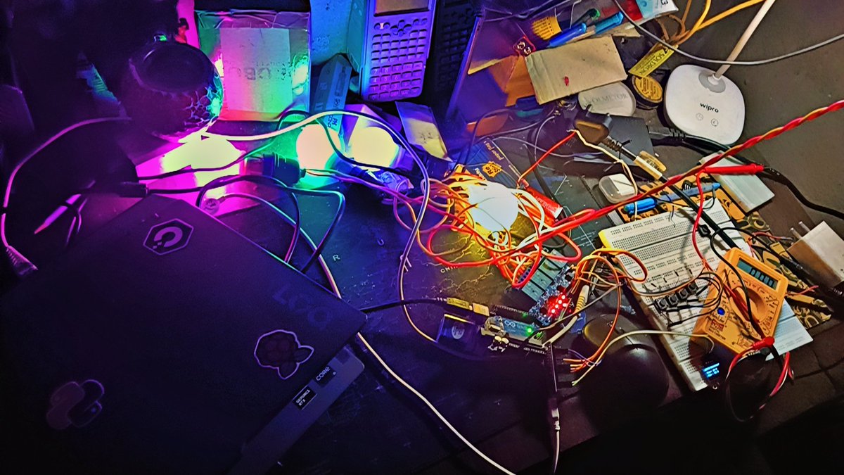 KritishIoT's tweet photo. If you are in। Software pivot to hardware 
Let's connect everyone 
Follow for more hardware stuffs😍 https://t.co/KhcPtrjs1F