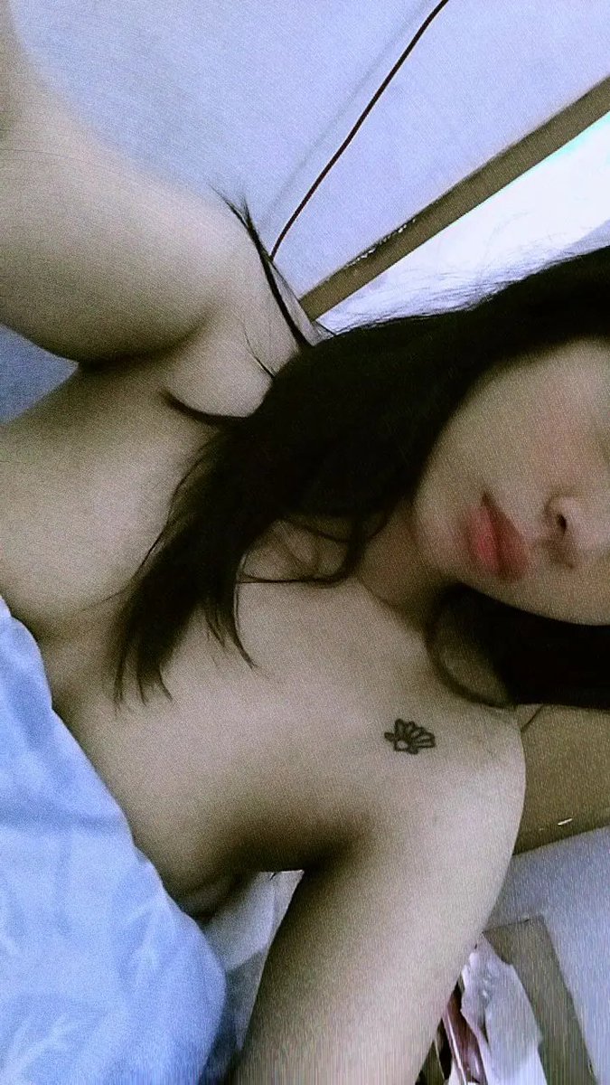 veyyyyy_aaa's tweet photo. Goodnight bub ❤️💦 https://t.co/DinGE1Z3Ln