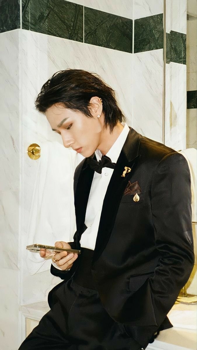 spidpsych's tweet photo. ⠀⠀   ⠀           ᅠ      ⠀   ⠀    ⁺   𝖺 𝗉𝗈𝗋𝗍𝗋𝖺𝗂𝗍 𝗈𝖿   ────  𝖙𝖊𝖒𝖕𝖙𝖆𝖙𝖎𝖔𝖓  .  🍁 ᅠ 
⠀⠀⠀   ⠀           ᅠ      ⠀   ⠀

⠀⠀   ⠀           ᅠ      ⠀   ⠀     #solsticentlu https://t.co/B8BnTv5Zoy