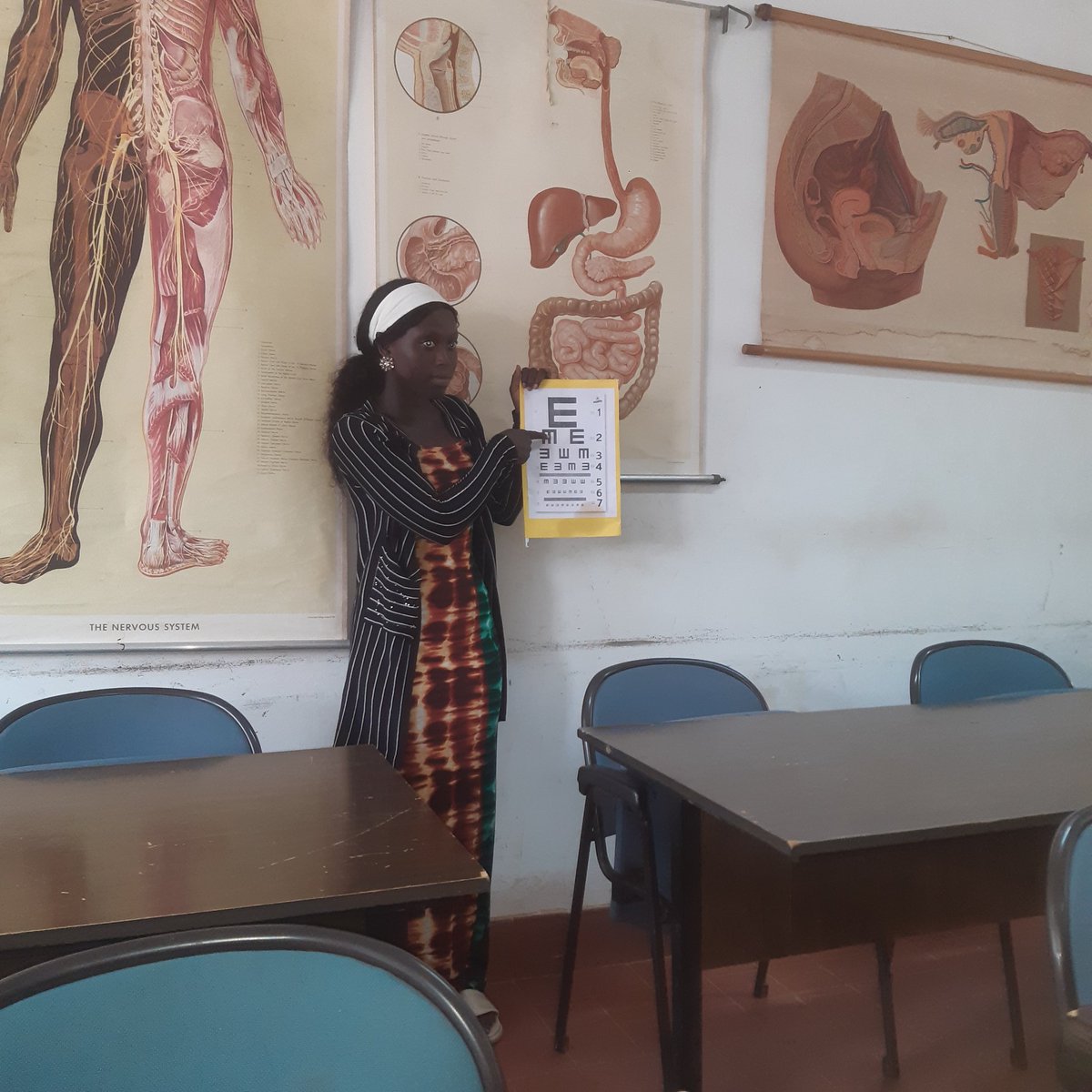 Jesus10manjgamb's tweet photo. Desarrollada con èxito la clase práctica de Fisiología III. Un espacio de acercamiento al mundo clínico en la evaluación de las habilidades para la exploración de la sensibilidad general y especial.#CubaCooperaGambia #CubaSalva #CubaPorLaSalud https://t.co/4xaTx6NPyw