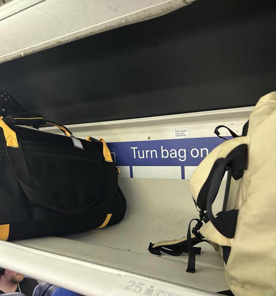 Justin_Dell's tweet photo. Hey @united why did you force me check my bag claiming there’s no room? https://t.co/Ob5FZpwTwb