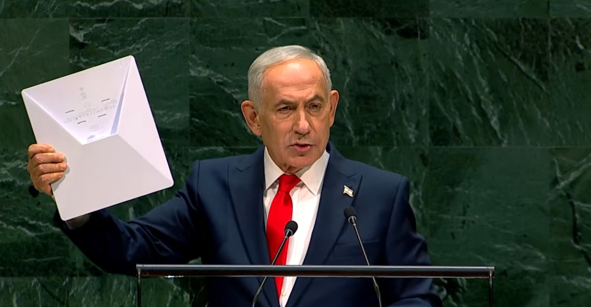 KarmelMelamed's tweet photo. My contacts inside Iran are telling me 1000s inside their homes have been celebrating after hearing @netanyahu UN speech yesterday. There is more support for this man inside Iran than in Israel right now! He's adored for being their voice &amp; calling out their oppressors. https://t.co/M6958CH6pb