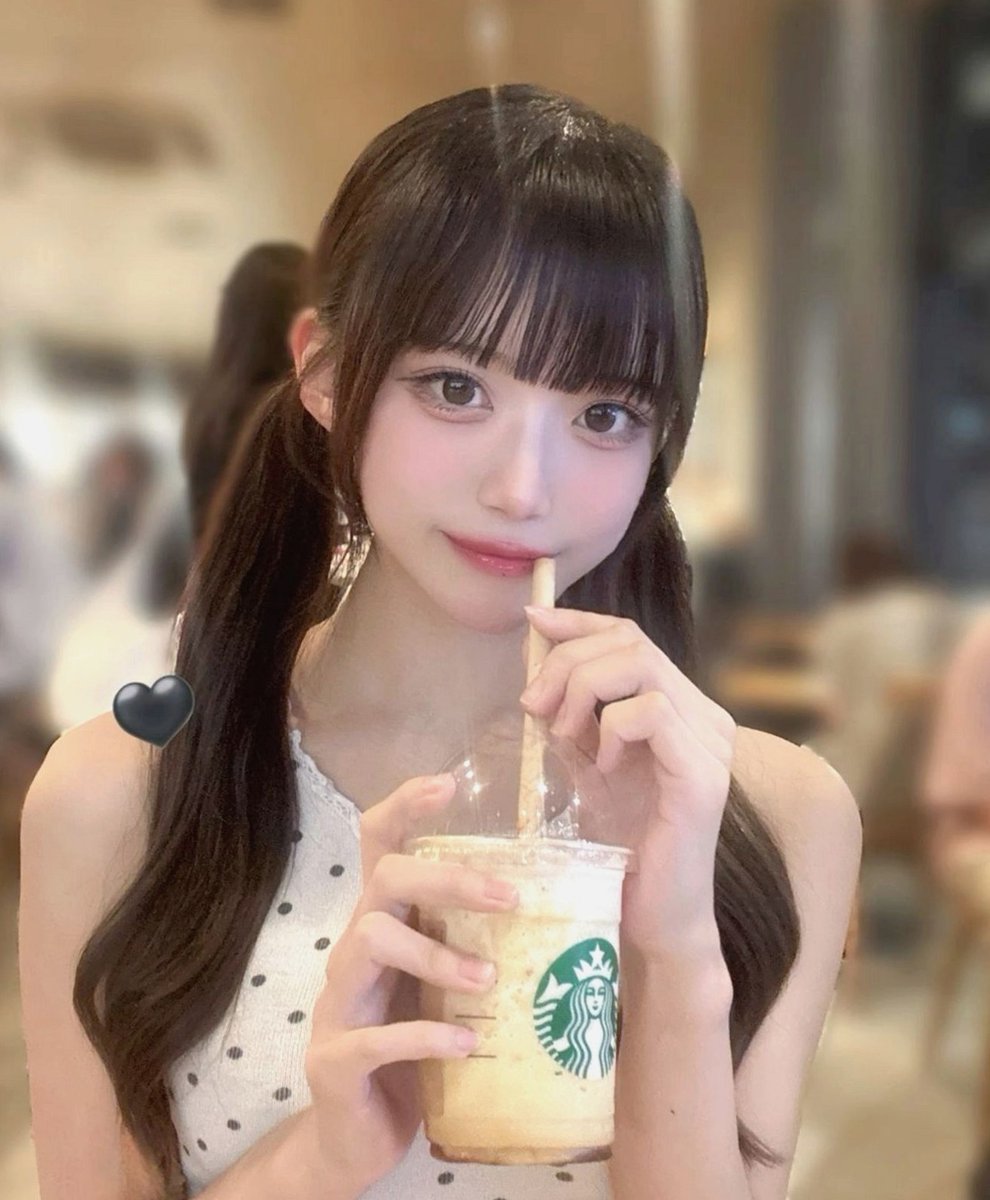 Briannahrerza's tweet photo. ひとりぼっちの夜にだけ似合う顔してる ( ˘﹃˘ )
#フォロバ #初絡み・初リプ・時差リプ大歓迎 https://t.co/mc4txeK9LK