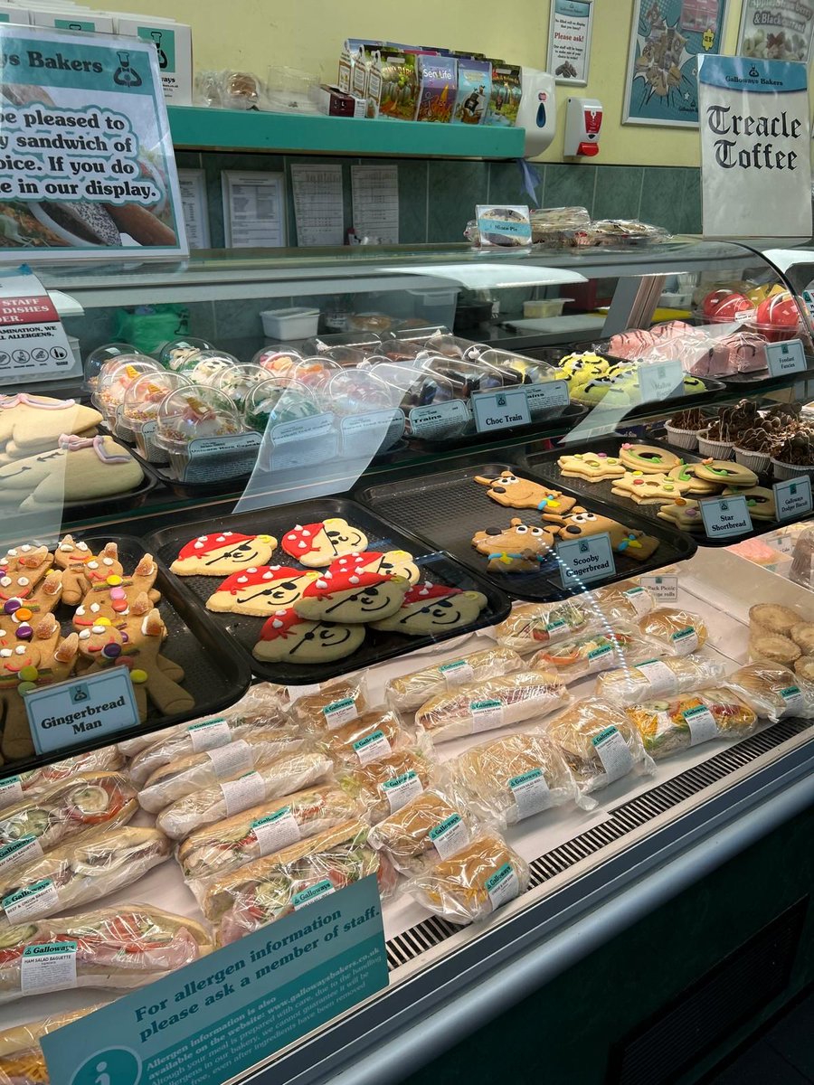 ChurchSquareSC's tweet photo. 🍪 Galloways Bakery at Church Square has delicious baked goods!

From fresh cookies and beautiful cakes perfect for special occasions to freshly made sandwiches for lunch, Galloways has got something for everyone! 🙌✨

Pop in and treat yourself!
#ChurchSquare #StHelens https://t.co/PVDuWQ03tN