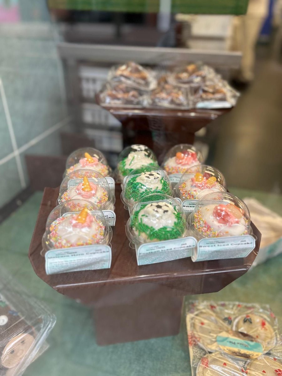 ChurchSquareSC's tweet photo. 🍪 Galloways Bakery at Church Square has delicious baked goods!

From fresh cookies and beautiful cakes perfect for special occasions to freshly made sandwiches for lunch, Galloways has got something for everyone! 🙌✨

Pop in and treat yourself!
#ChurchSquare #StHelens https://t.co/PVDuWQ03tN