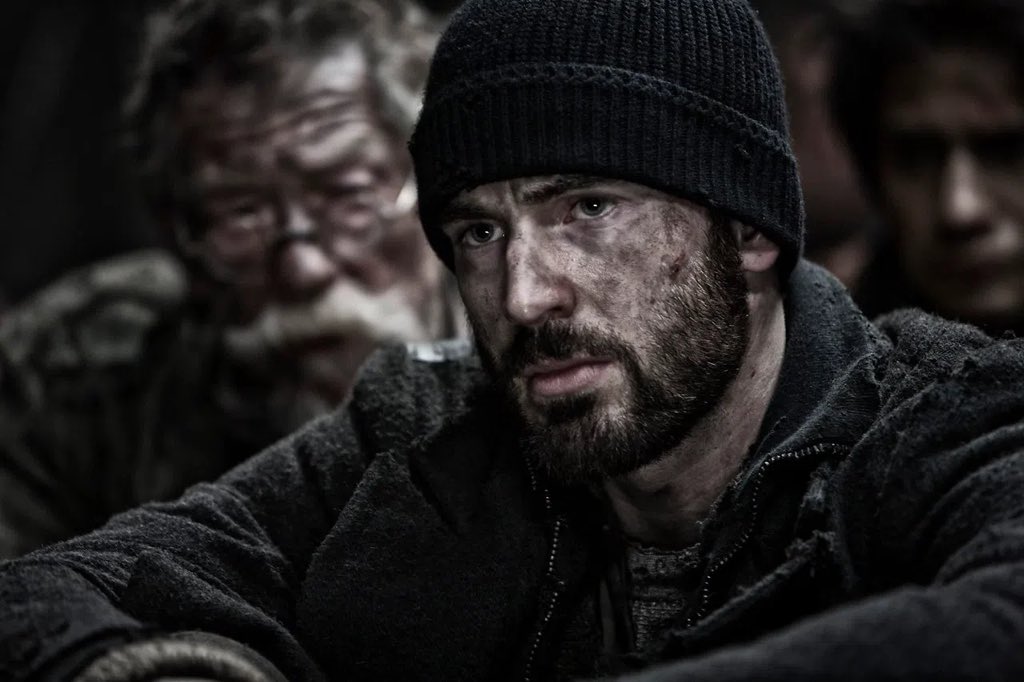 astralpoli's tweet photo. What did Chris Evans hide at hand in the Avengers finale?

The famous post-credits scene, where tired superheroes silently eat shawarma in a New York snack bar, was filmed at the very last moment. The director spontaneously decided to add this comedy episode, urgently gathering the actors together.

By that time, Chris Evans was already preparing for filming in the movie "Thre Through the Snow" and managed to grow a decent beard. It was impossible to shave it for the sake of a minute scene under a contract with another project, and Captain America had to remain clean-shaven according to the plot.

A massive rubber jaw prosthesis was put on Evans' chin to hide the vegetation, but the artificial pad looked quite unnatural on the face and constrained facial expressions. Therefore, we decided to go for an extremely simple and banal way - to cover the chin with your hand, which turned out to be in the topic.

In my opinion, one of the best and soulful scenes after the credits throughout the Marvel cinematic universe, what do you think?