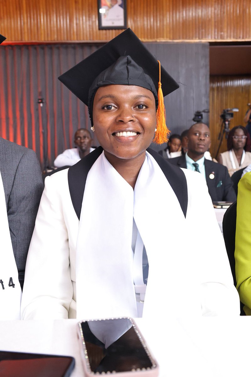 NShifadobson3's tweet photo. Graduated from the Uganda Democracy Academy Cohort 4. 🎓🇺🇬
This is more than a certificate,it is a renewed commitment to lead with integrity, serve with purpose, and champion a democracy that leaves no one behind.
The learning continues,service continues and the journey continues https://t.co/OZh3QqH9OJ