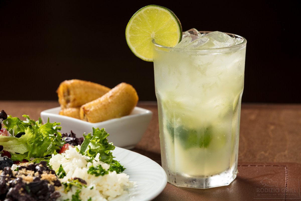 rodiziogrill's tweet photo. We did it! We made it through the summer. π
Happy First Day of Fall, everyone. Time to swap iced caipirinhas for warm comforts, and our Gaucho Favorites menu is the perfect transition.
#RodizioGrill #BrazilianSteakhouse #FirstDayOfFall #FallVibes https://t.co/tj1KQFnLyz