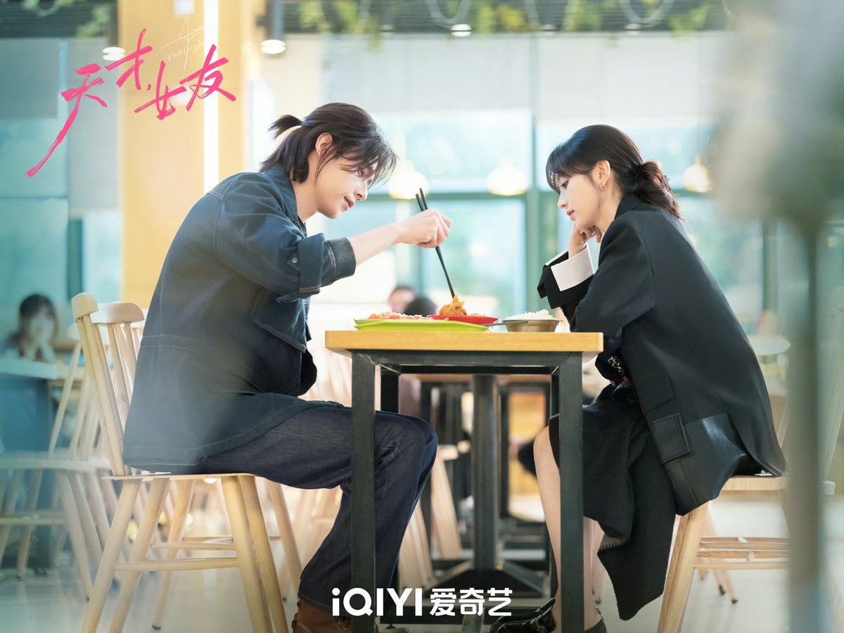 _seriesandchill's tweet photo. เดินเรื่องไปกับการเติบโตของกลุ่มเพื่อนที่ต่างคนต่างแตกต่างแต่สุดท้ายก็ยอมปรับเข้าหากันจนเป็นมิตรภาพที่ดี เล่ายาวถึงเส้นทางอาชีพ
เรื่องคสพพระนางคือพิเศษกว่าคนอื่นมาตั้งแต่แรกแต่ด้วยความที่นางเอกไม่เก่งเรื่องนี้เลยไม่มีการขยับคสพสักที จนใกล้จะจบยังเพิ่มเข้าใจอาการใจสั่นอยู่เลย😅 https://t.co/8zZnWLRwXg
