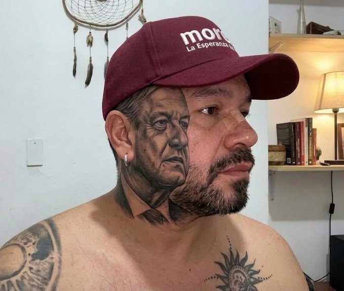 DonPorfifirio's tweet photo. "Oye Mofles te caiste en estiercol?" 

No we, por?

"Entonces por que traes todo el cachete derecho manchado de mierda?" https://t.co/I0JkaEm38O