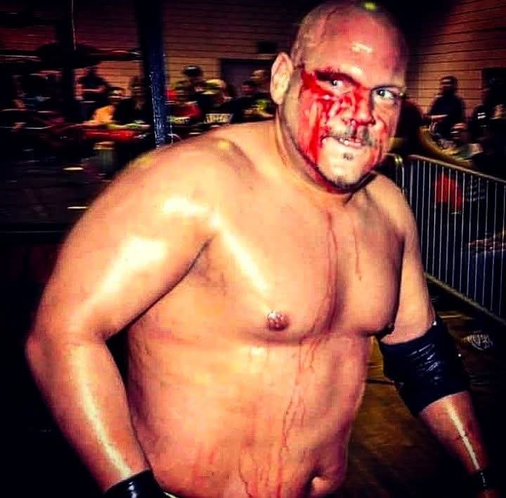 JRoccDaddy's tweet photo. That #FridayFeeling .... 💀☝️🕐

#friday #fighter #blood #Cleveland 🩸🩸🩸 https://t.co/XkyM6QiwT7