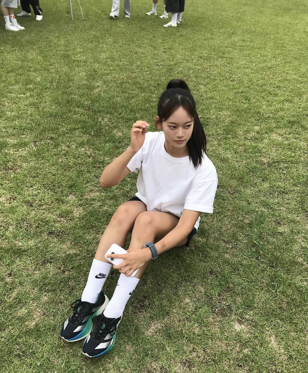 H8ikj's tweet photo. #지인 #박제 #지인박제

 이가인 10 https://t.co/ENSctetpe2
