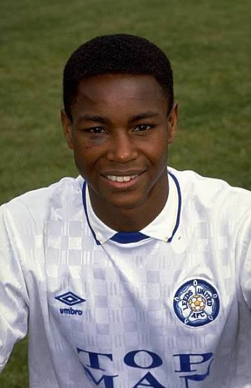 robertmdaws's tweet photo. Chris Fairclough @LUFC  #LUFC
Initially arriving on loan from Tottenham Hotspur in March 1989, his move was quickly made permanent for £500,000 by manager Howard Wilkinson. Fairclough went on to make 241 total appearances and score 23 goals for the Whites https://t.co/QBa8B75ZBH